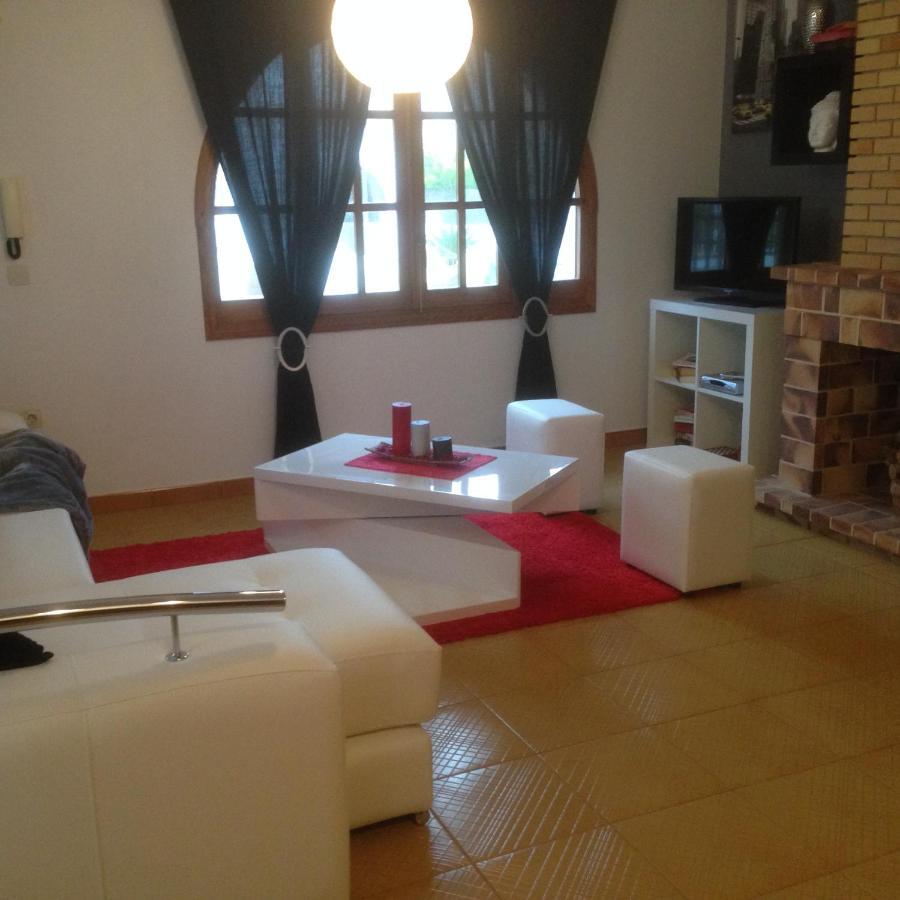 Gloria Apartament Near The Beach กันปิกาฟอร์ต ภายนอก รูปภาพ